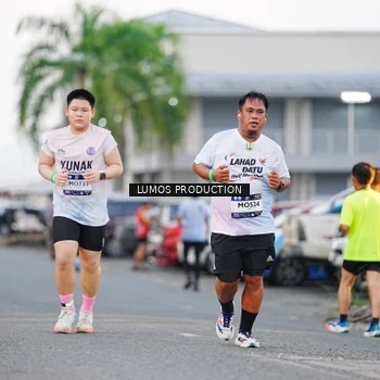 Runner Photo 7923247