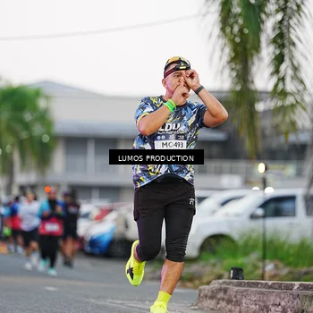 Runner Photo 7923251