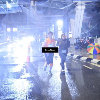 Runner Photo 7923257