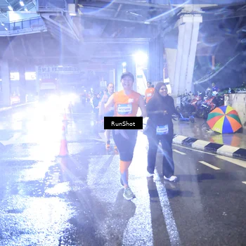 Runner Photo 7923261