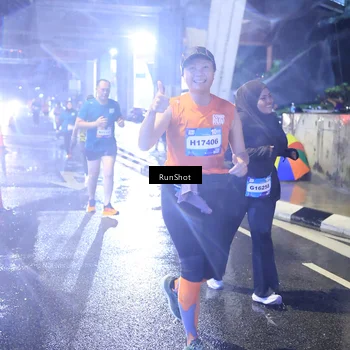 Runner Photo 7923275