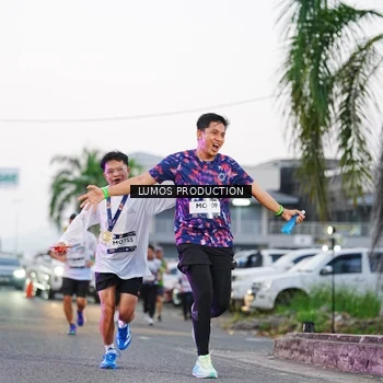 Runner Photo 7923294