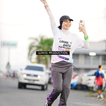 Runner Photo 7923301