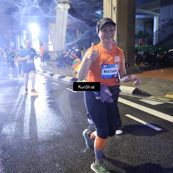 Runner Photo 7923305