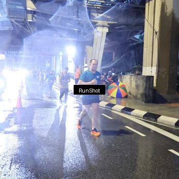 Runner Photo 7923321