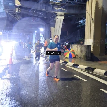 Runner Photo 7923322