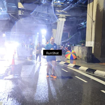 Runner Photo 7923323