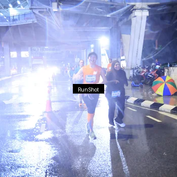 Runner Photo 7923327
