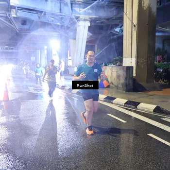 Runner Photo 7923331