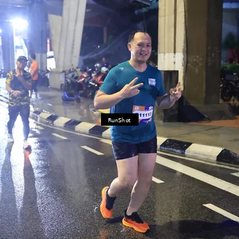 Runner Photo 7923337