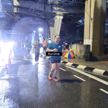 Runner Photo 7923340