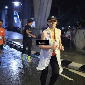 Runner Photo 7923343