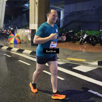 Runner Photo 7923351