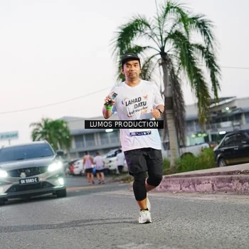 Runner Photo 7923366