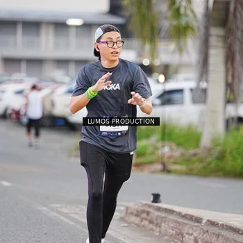 Runner Photo 7923372