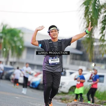 Runner Photo 7923380
