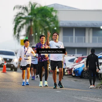 Runner Photo 7923389