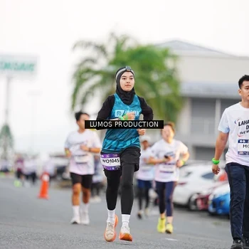 Runner Photo 7923392