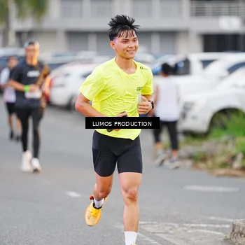 Runner Photo 7923398