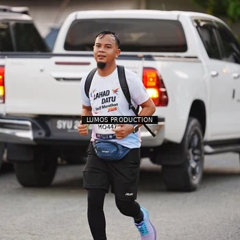 Runner Photo 7923424