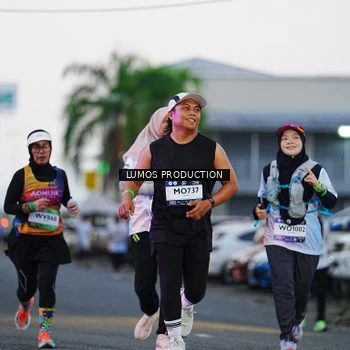 Runner Photo 7923425