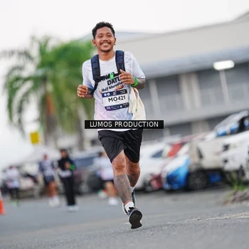 Runner Photo 7923427