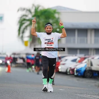 Runner Photo 7923435