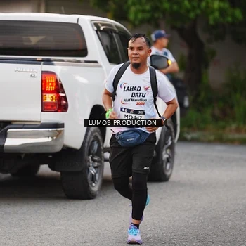 Runner Photo 7923446