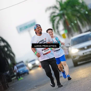 Runner Photo 7923449