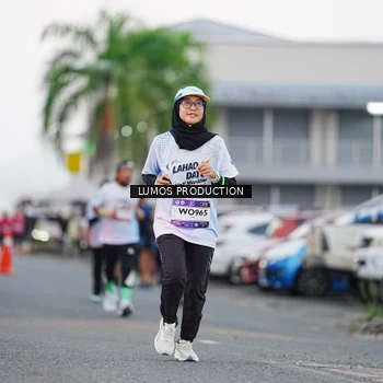 Runner Photo 7923462