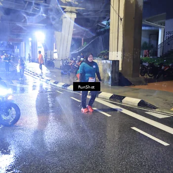 Runner Photo 7923466