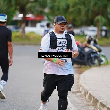 Runner Photo 7923469