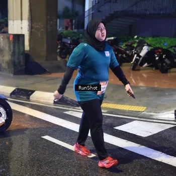 Runner Photo 7923502