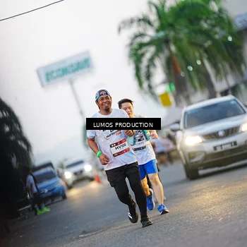 Runner Photo 7923510
