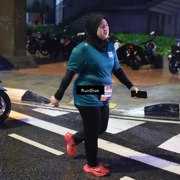Runner Photo 7923511