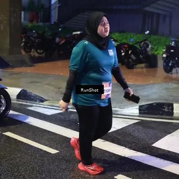 Runner Photo 7923514