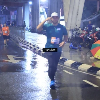 Runner Photo 7923520