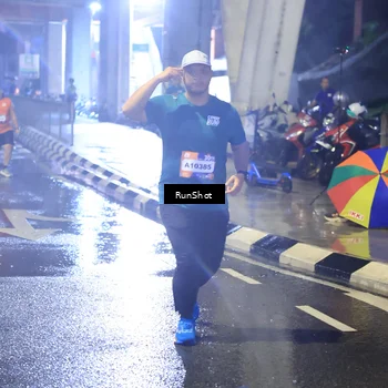 Runner Photo 7923527