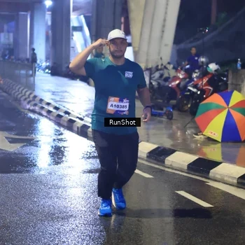 Runner Photo 7923532
