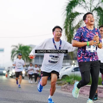 Runner Photo 7923533