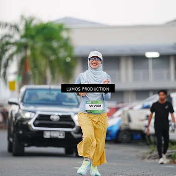 Runner Photo 7923535