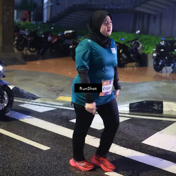 Runner Photo 7923537