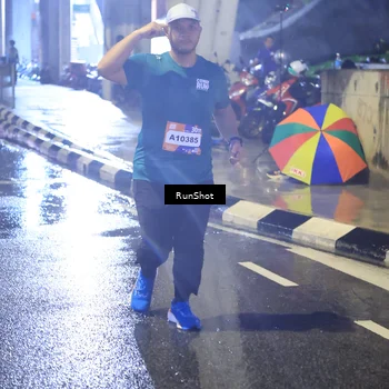 Runner Photo 7923542