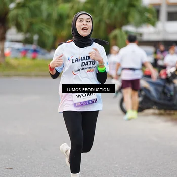 Runner Photo 7923543