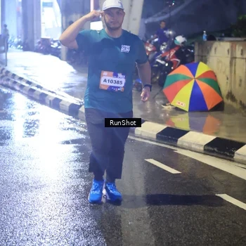 Runner Photo 7923545