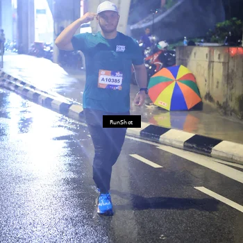 Runner Photo 7923552