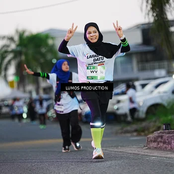 Runner Photo 7923582