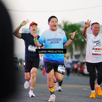 Runner Photo 7923595