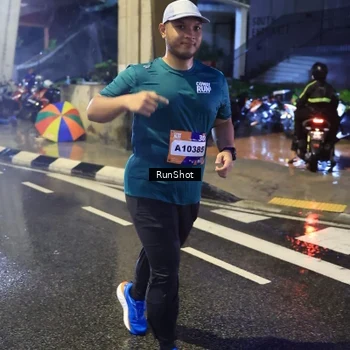Runner Photo 7923600