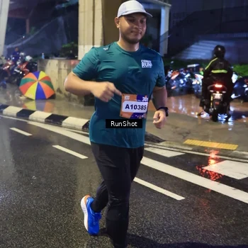 Runner Photo 7923602